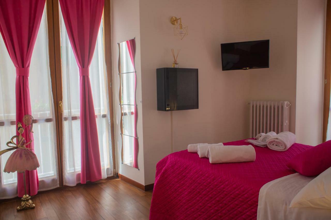 Bed Boutique Napoli Colors Hotel Exterior foto